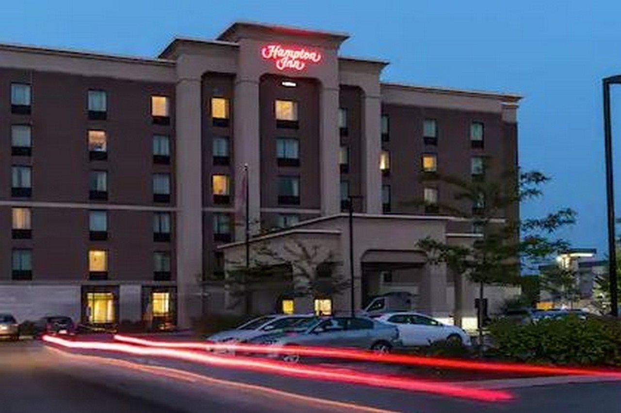 Hampton Inn By Hilton Ottawa Airport エクステリア 写真